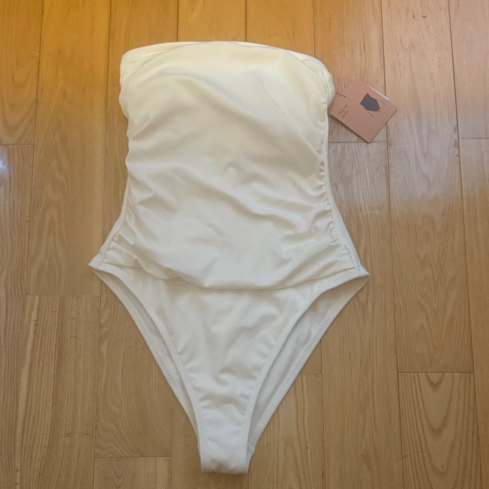 Shade & Shore Cream Strapless Swimsuit